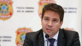 Analista de política, Fernando Molica comenta a decisão de Alexandre de Moraes de manter o veto a Alexandre Ramagem para diretor da PF