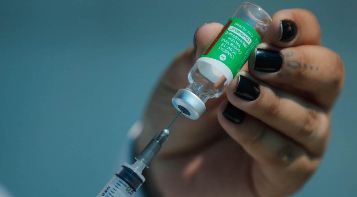 Fiocruz superou a marca de 60 milhões de doses da vacina contra Covid-19 entregues ao PNI