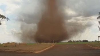 O fenômeno durou cerca de dois minutos e deixou a região de Bom Jesus de Goiás por algumas horas sem energia