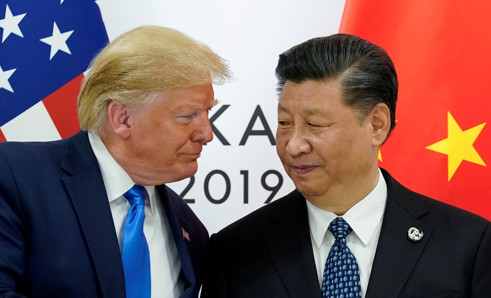 Presidente dos EUA, Donald Trump, ao lado do presidente da China, Xi Jinping