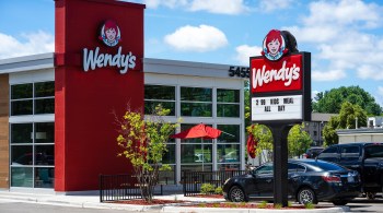 As ações da Wendy's (WEN) subiram mais de 25% nas negociações do final da tarde desta terça-feira (8). GameStop que se cuide