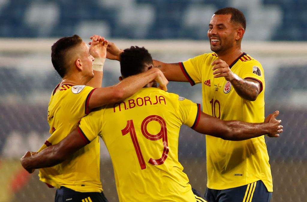 Estreia da Colômbia na Copa América foi marcada por vitória de 1 a 0 sobre o Equador
