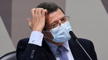 À CPI, ex-ministro relatou a ligação que pedia auxílio logístico, mas disse que só soube da crise do oxigênio três dias mais tarde