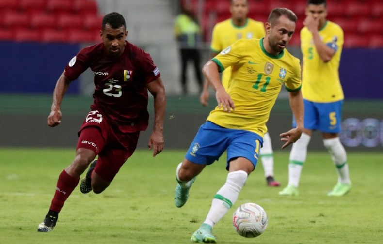Partida entre Brasil e Venezuela na abertura da Copa América