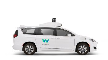 Segundo a Waymo, os testes com os caminhões vão começar nas próximas semanas