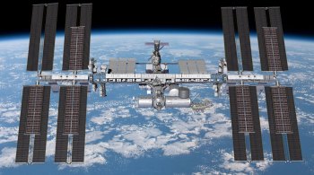 Os painéis ajudarão a fornecer um aumento de energia para a estação espacial