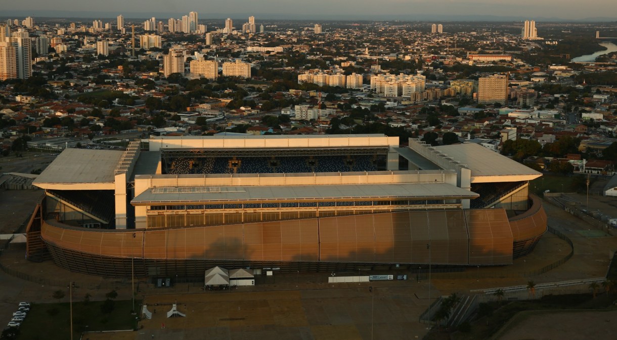 Vista aérea da Arena Pantanal, em Cuiabá, um dos estádios da Copa América