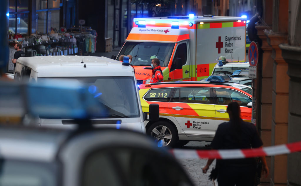 Atentado à faca deixou três vítimas fatais na Alemanha nesta sexta-feira (25)