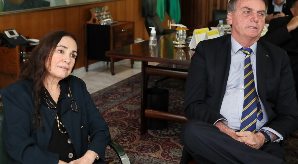 Regina Duarte em reunião com o presidente Jair Bolsonaro
