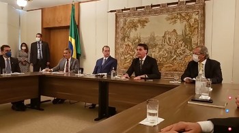 Analista de política, Basília Rodrigues avalia o significado de ida a pé do presidente Jair Bolsonaro ao Supremo Tribunal Federal para reunião com empresários