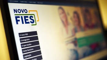 Relação dos candidatos ficará disponível no portal Acesso Único; estudantes devem estar atentos aos prazos para entrega de documentos e formalização do contrato