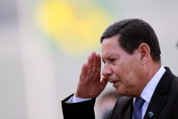 Mourão não deve participar de manifestação em Brasília