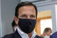 SP irá ao STF se não receber 1 milhão de doses da AstraZeneca até 3ª, diz Doria