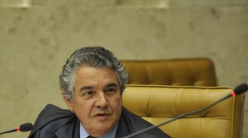 Os ministros da Primeira Turma do Supremo julgam o habeas corpus apresentado pela defesa do traficante, que segue foragido