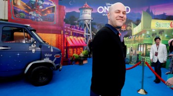 Dos mesmos criadores de "Toy Story", filme acompanha filhos que tentam ressuscitar seu pai por um dia 