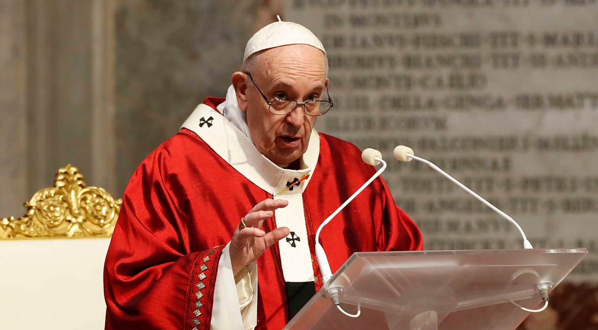 Papa Francisco celebra missa no Vaticano: "Tenham cuidado. Não cantem vitória tão cedo"
