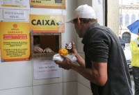 Aumenta procura por restaurantes populares nas três maiores capitais do Brasil