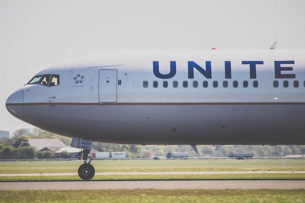 United Airlines: empresa planeja aumentar número de voos já em agosto
