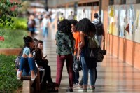 Pré-candidatos a presidente falam sobre cotas nas universidades federais