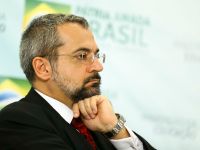 Justiça recusa indenização pedida por Weintraub contra Boulos por chamá-lo de “vagabundo”