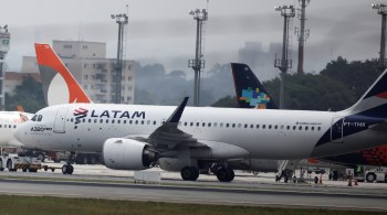 Latam e Azul flexibilizaram requisitos para remarcação ou reembolso