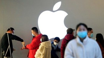Com cerca de 60% das vendas provenientes de mercados internacionais, a Apple se mostrou imune aos choques em todos os mercados – e também nos EUA
