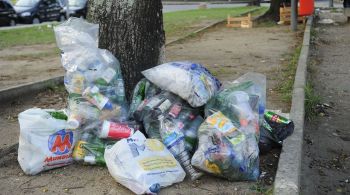 Segundo levantamento da Associação Brasileira das Empresas de Limpeza Pública e Resíduos Especiais (Abrelpe), mais de 30 milhões de toneladas de lixo não têm o destino adequado