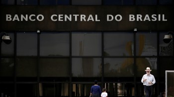 BC realiza pesquisa semanal com a projeção de cerca de 140 instituições para identificar as principais variáveis da economia brasileira 