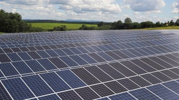 Companhia deve usar os recursos obtidos com a emissão de ações para investir na construção de empreendimentos solares