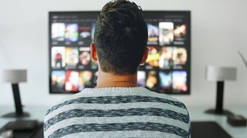 Além da alta de preços em plataformas como Netflix e Amazon, chegada de mais opções de serviços fez o valor pago por quem deseja ter acesso a todo o acervo audiovisual ficar mais alto