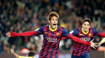 Neymar e Daniel Alves aparecem no final da lista 