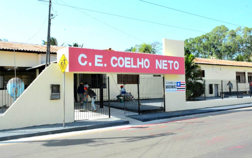 Fachada do colégio estadual Coelho Neto, em São Luís, capital do Maranhão