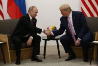 Trump mantém elogios a Putin e chama presidente ucraniano de “corajoso”