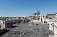 Vaticano acusa 10 pessoas, incluindo um cardeal, por supostos crimes financeiros