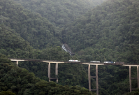 Ecorodovias é multada em R$ 66 mi e suspensa de licitações por 2 anos no Paraná