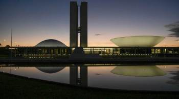 Saiba como são eleitos deputados federais e senadores e como é a relação entre o Congresso e o Executivo