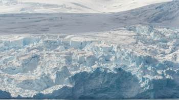 Em meados de julho, o gelo marinho do continente estava 2,6 milhões de quilômetros quadrados abaixo da média de 1981 a 2010