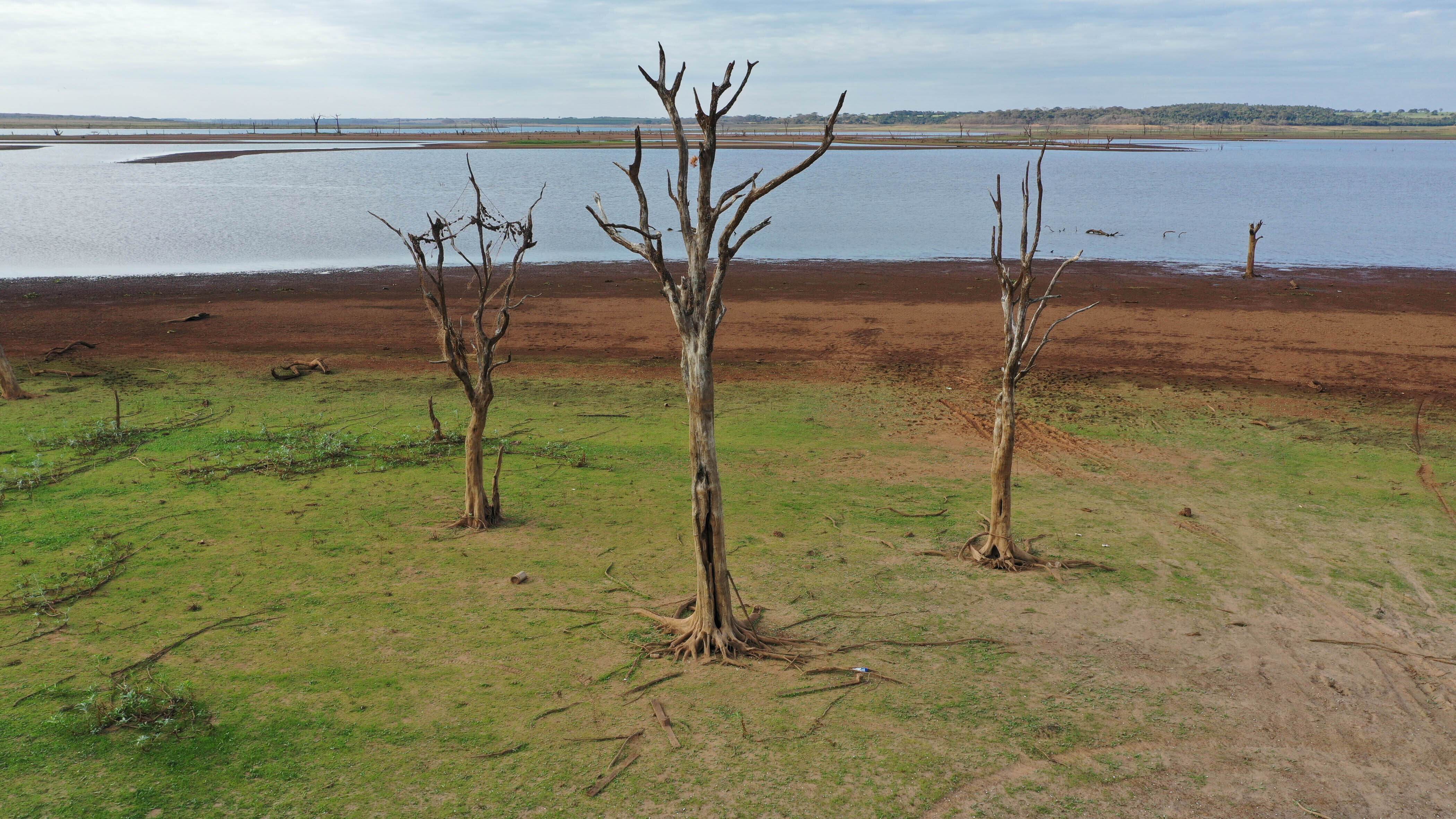 Região da Bacia do Paraná, que abrange os estados de MG, GO, MS, SP e PR: crise hídrica é reflexo da devastação da Amazônia