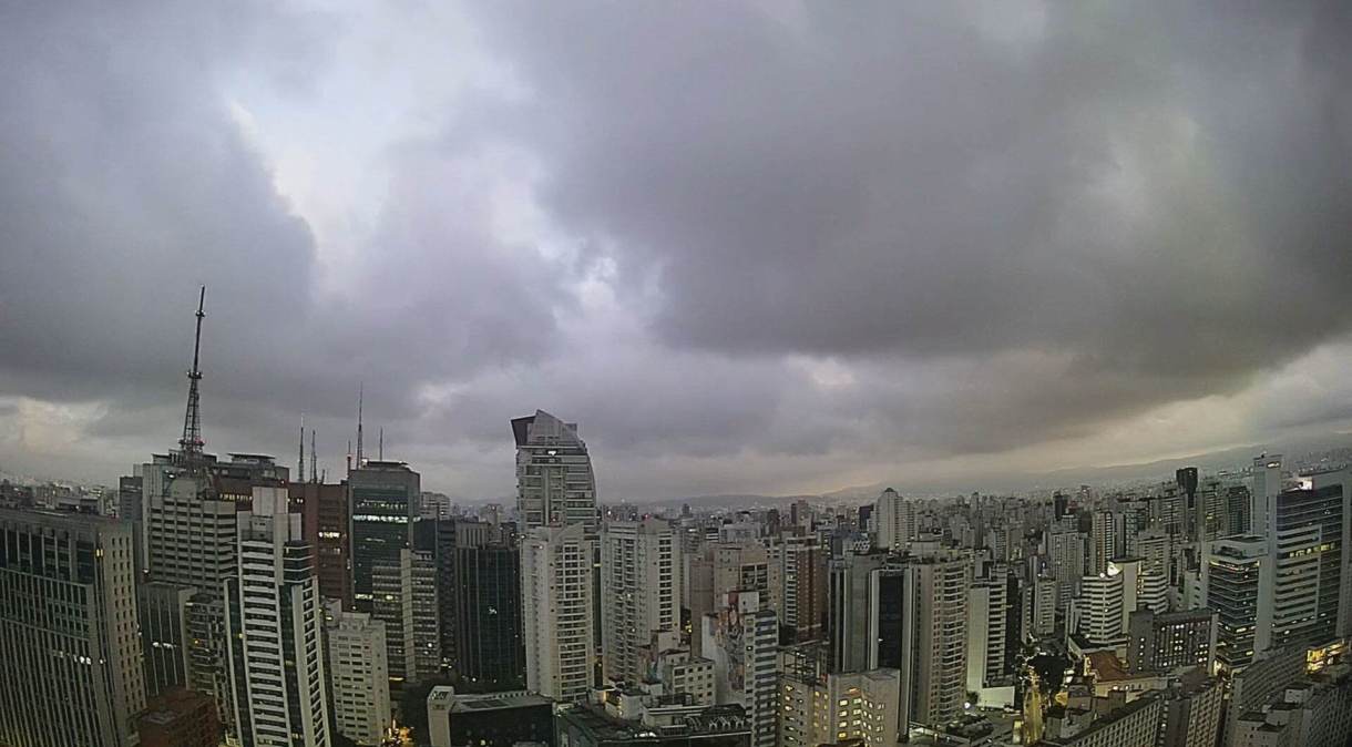 São Paulo tem alerta para queda de temperatura