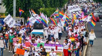 Em entrevista à CNN, o professor de direito da Unifesp Renan Quinalha também afirmou que os avanços dos direitos LGBTQIA+ devem ser celebrados no mês do Orgulho
