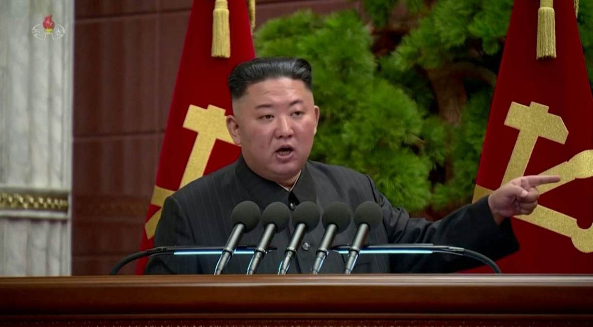 Kim Jong Un alertou para 'graves consequências' após funcionários não cumprirem com medidas estritas de prevenção à Covid-19