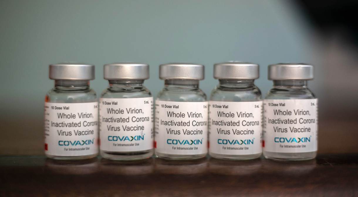 Frascos da Covaxin, vacina contra Covid-19