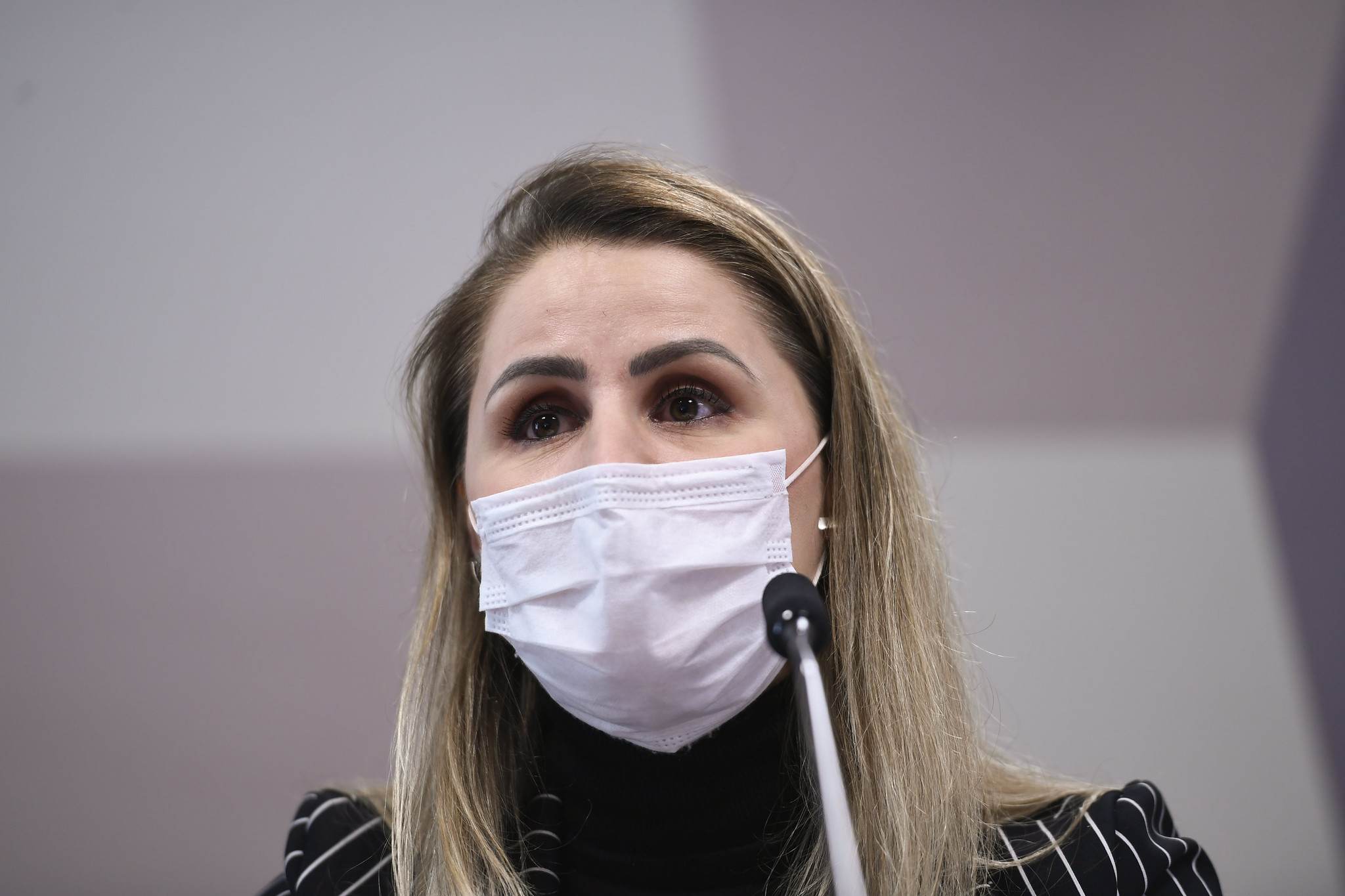 Francieli Fantinato na CPI da Pandemia