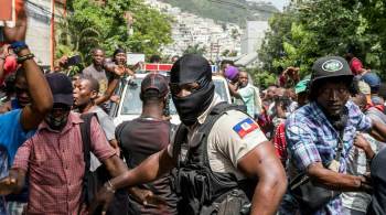 Desde o assassinato do presidente haitiano, há um ano, país enfrenta vácuo político