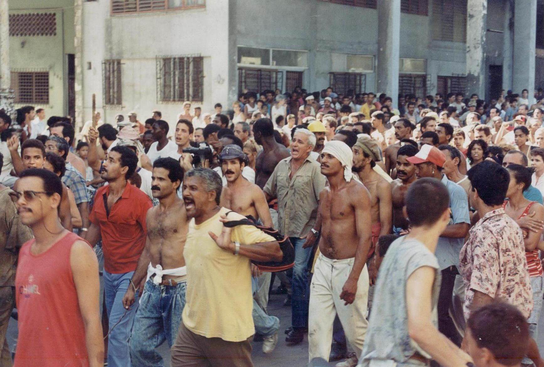 Protesto em Havana, Cuba, em 1994, conhecido como 'Maleconazo'