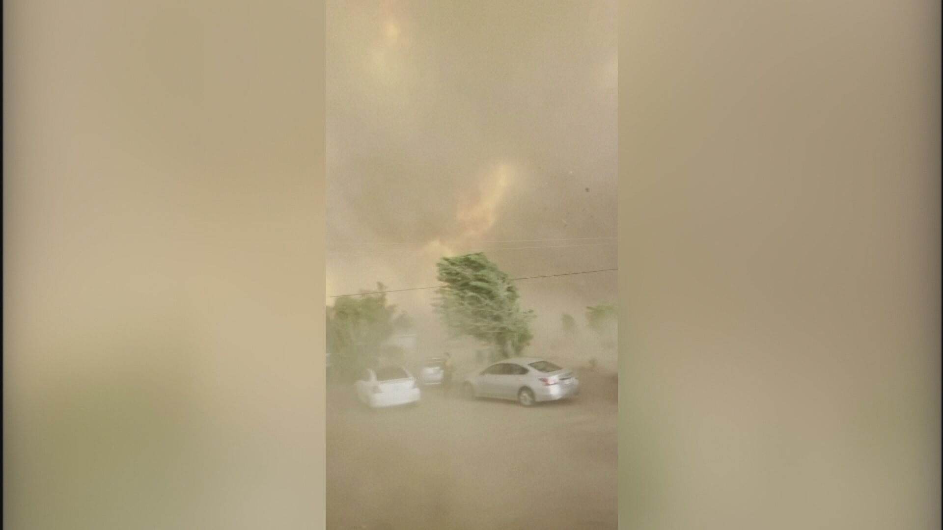 Tornado em meio a um incêndio na Califórnia (12.jul.2021)