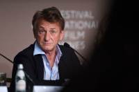 Ator Sean Penn está na Ucrânia para filmar documentário sobre a invasão russa