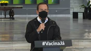 5 Fatos Noite, apresentado por Carol Nogueira, repercute principais notícias do Brasil e do mundo