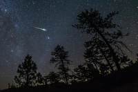 Chuva de meteoros Leônidas acontece na madrugada deste sábado (18)