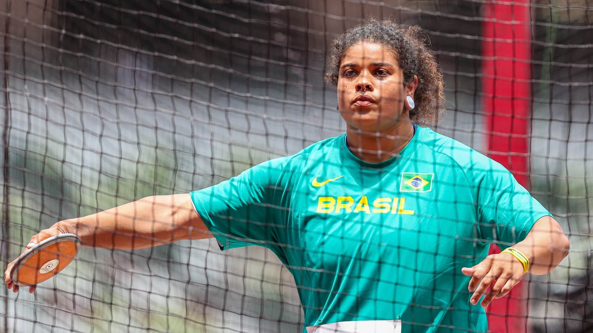 Com uma marca de 61.52m, brasileira Izabela Rodrigues foi às finais